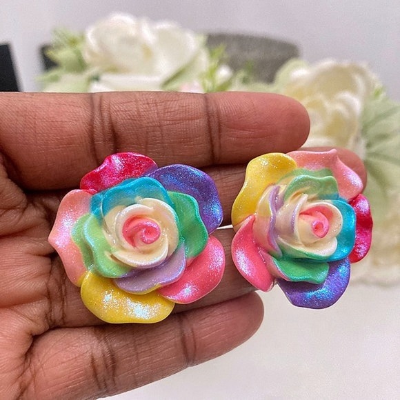 Flower rainbow Rose stud statement earrings Boho multicolor acrylic 💖 - Picture 13 of 17